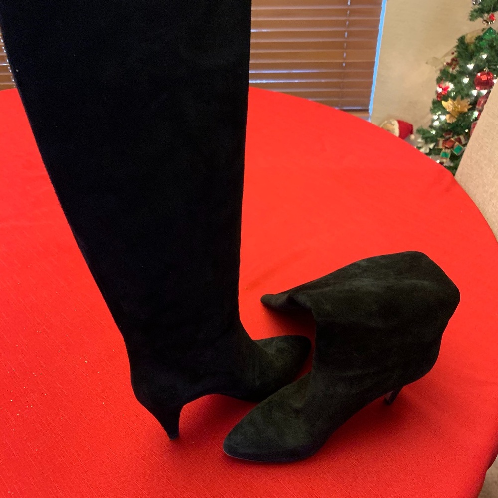 Suede boots